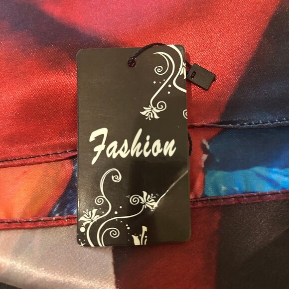 NWT Frida Kahlo silky scarf - Picture 5 of 11